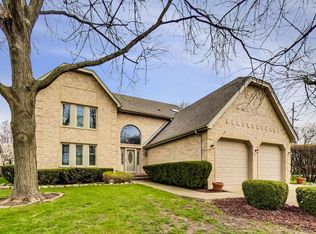 1700 Frediani Ct, Mount Prospect, IL 60056