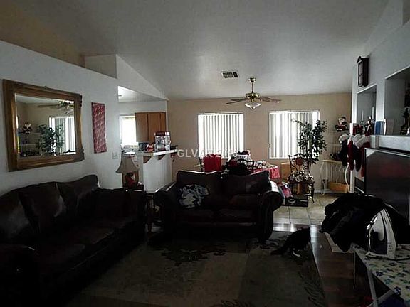3rd image of 6709 Painted Canyon Ct