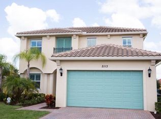 2113 Belcara Ct, Royal Palm Beach, FL 33411