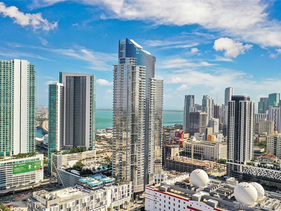 1st image of 50 NE 9th St #201