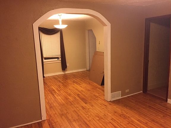 Family Room to Dining Room