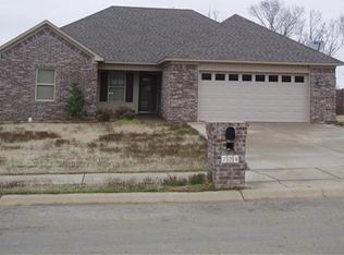 704 Mango Loop, Austin, AR 72007