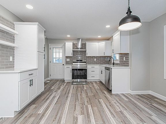 4th image of 306 Boardman Ave