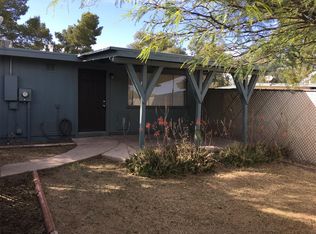 4038 S Desert Spring Dr, Tucson, AZ 85730