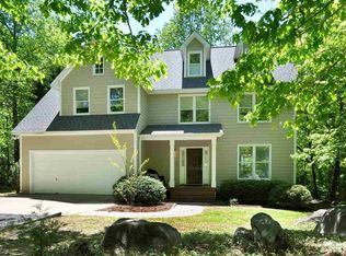 103 Greenbriar Ct, Chapel Hill, NC 27516