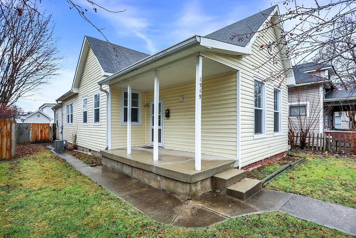Building Photo - 1519 Woodlawn Ave
