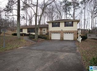 306 Valley Rd, Weaver, AL 36277