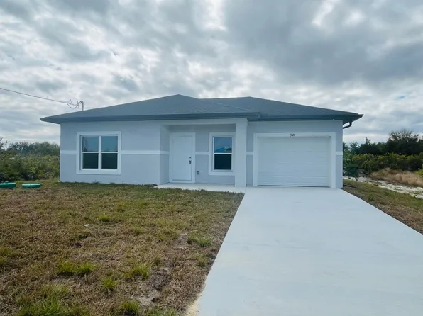 3121 24th St SW, Lehigh Acres, FL 33976