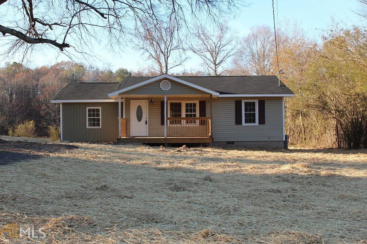 2849 McDaniel Station Rd SW photo 1