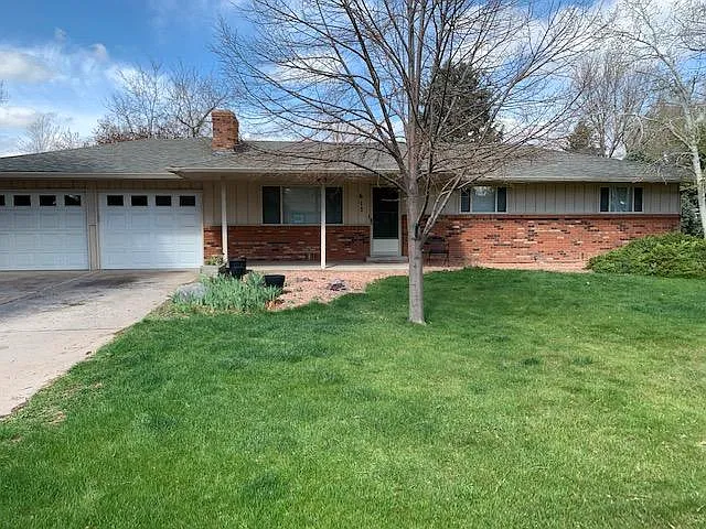 3 bed, 1.5 bath, 2000 sqft, $2,495 — Photo 1