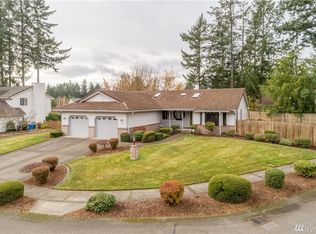3423 Mercedes Dr NE, Lacey, WA 98516