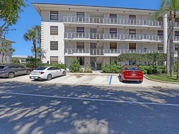 3rd image of 3650 Whitehall Drive #201