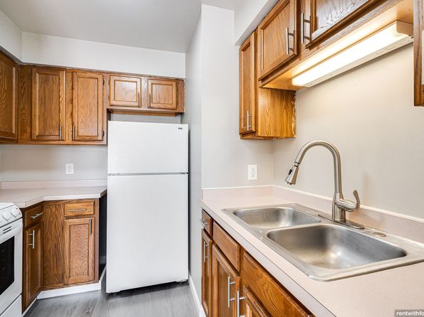 1300 Washington Ave #14
