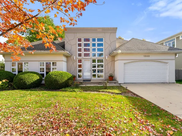 1649 Central Ave, Northbrook, IL 60062