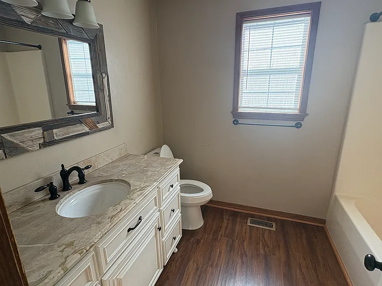 11 Cottonwood Dr — Photo 8