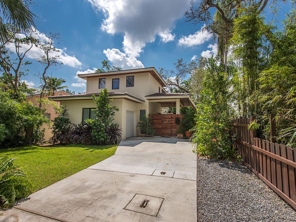 1st image of 3656 Palmetto Ave
