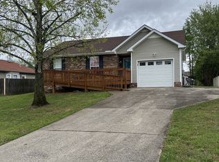 292 Kathleen Ct, Clarksville, TN 37043