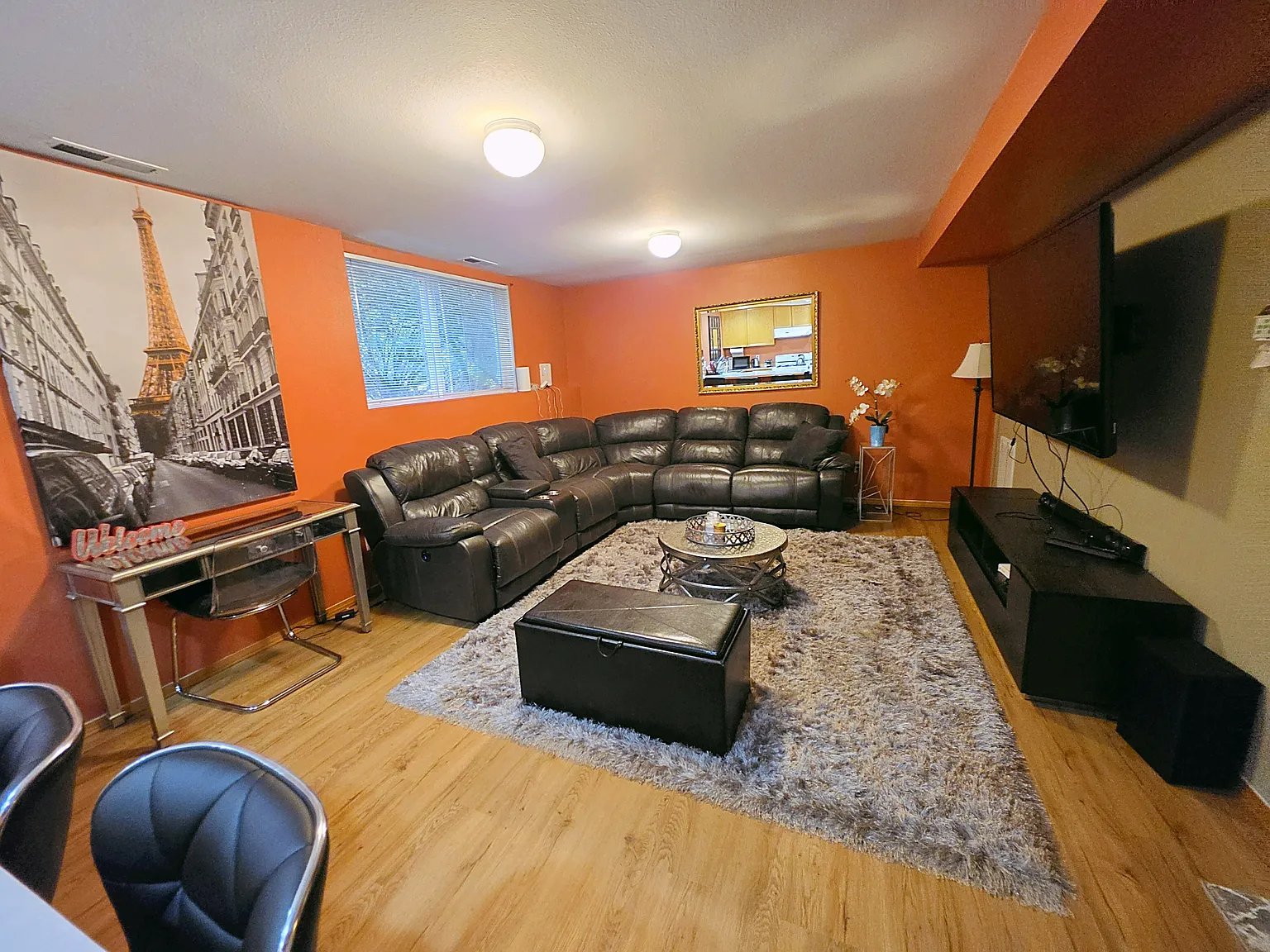 1 bed, 600 sqft, $2,400 — Photo 1