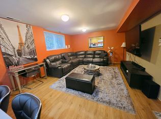6528 NE 198th St #2, Kenmore, WA 98028