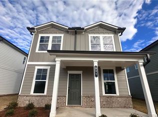 865 York Aly, Acworth, GA 30102