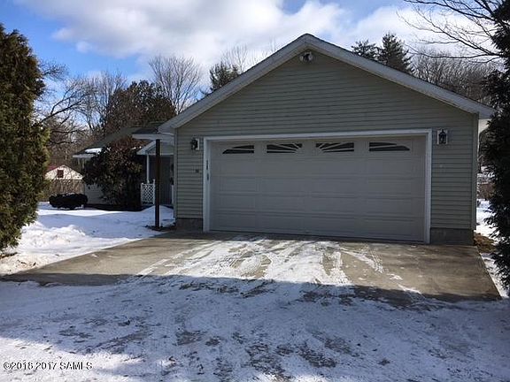 3rd image of 18 Bluebird Dr