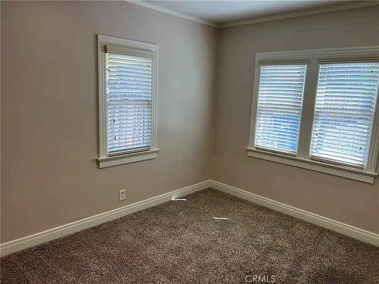136 Poinsettia Ave — Photo 19