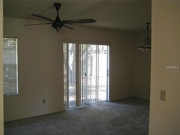 5th image of 703 Woodlawn Dr