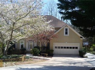 1016 Eagles Ridge Ct, Lawrenceville, GA 30043