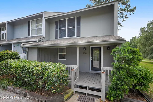 250 Highpoint Dr Photo 1
