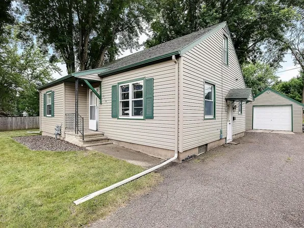 916 Linn Ave, Owatonna, MN 55060