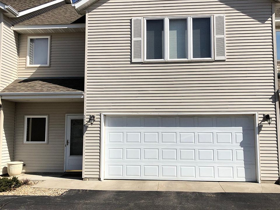 Front of Townhome
