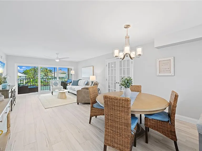 10684 Gulf Shore Dr #205 — Photo 11