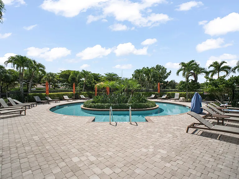 Community pool