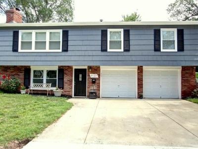 9137 Switzer Rd, Overland Park, KS, 66212