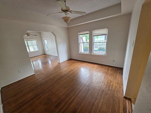 4th image of 1226 W Gray St APT 2