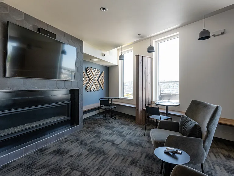 Bell View Apartments — Photo 12