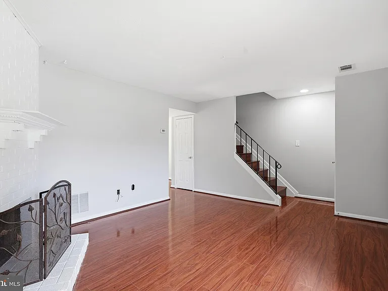1211 Springtide Pl — Photo 7
