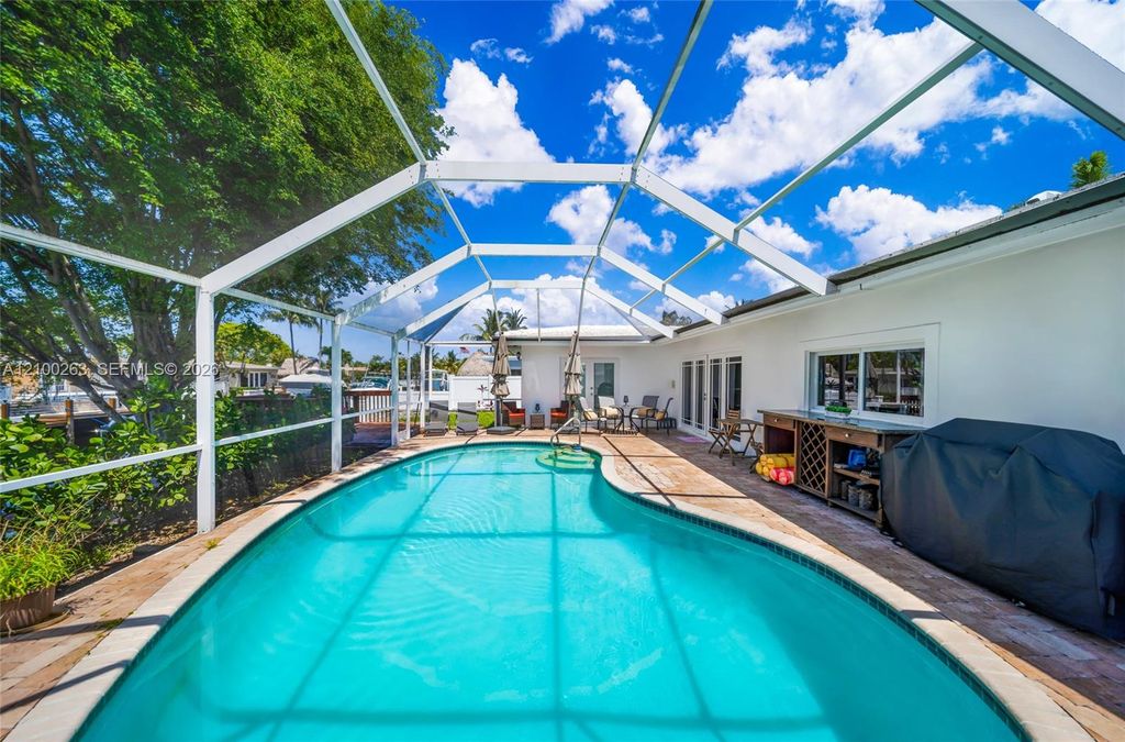 31 SE 12th St, Pompano Beach