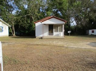 237 Hollins Ln, Eufaula, AL 36027