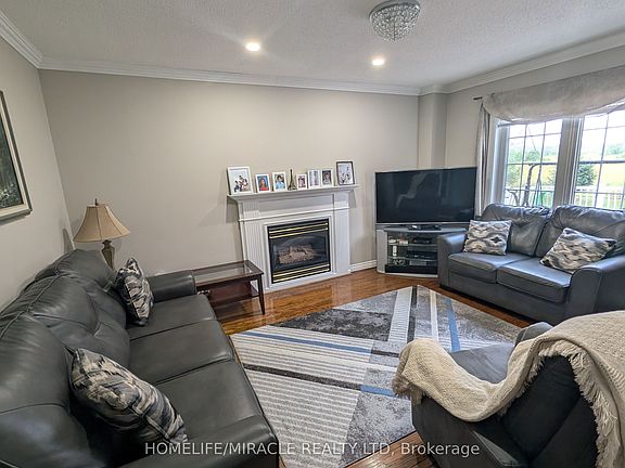 4th image of 65 Timber Ln