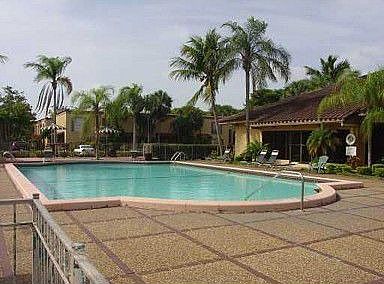 Pool & Clubhouse View