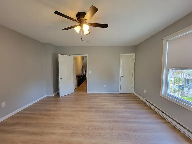 30 Beacon Ave — Photo 19