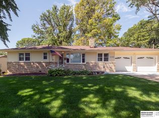 3102 S 102nd St, Omaha, NE 68124