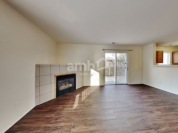 5th image of 12807 159th St E