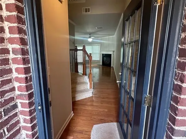 1664 Oakbrook Lake Dr, Norcross, GA 30093