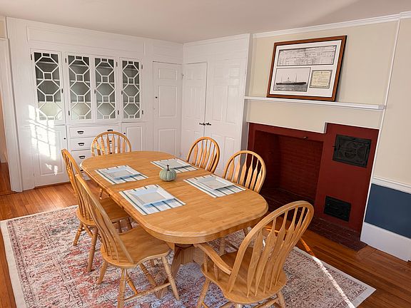 5th image of 80 Lafayette Rd #1