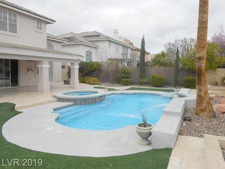 3854 Broadmead St — Photo 2