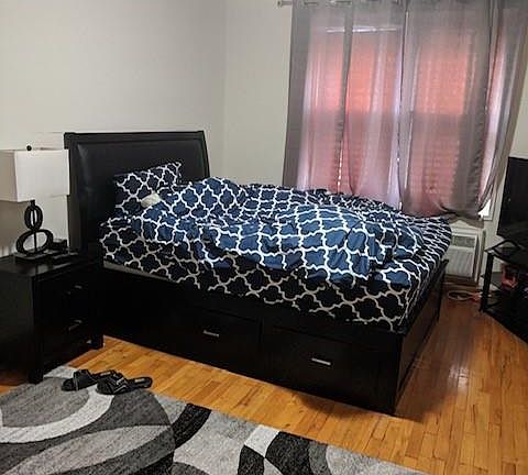 3rd image of 2600 E 21st St APT 6F