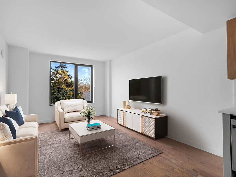 1st image of 83-15 Parsons Blvd #2D