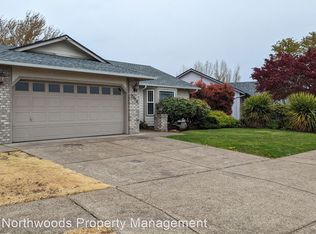 2378 Sony Loop, Eugene, OR 97404